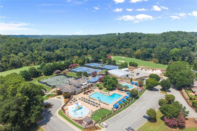 255 Tenth Fairway, Roswell, GA 30076