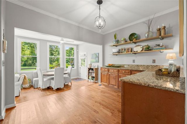 255 Tenth Fairway, Roswell, GA 30076