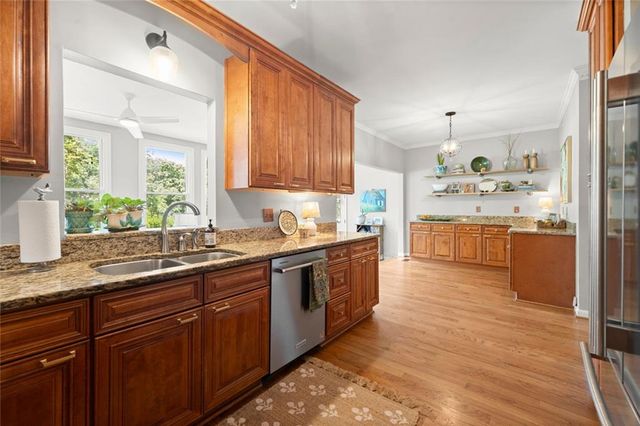 255 Tenth Fairway, Roswell, GA 30076