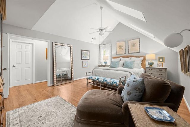 255 Tenth Fairway, Roswell, GA 30076