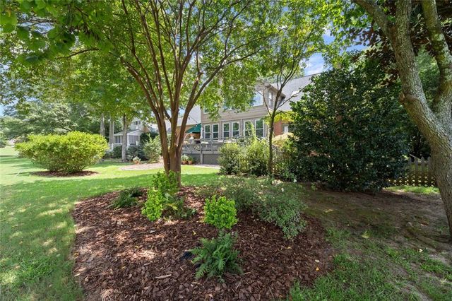 255 Tenth Fairway, Roswell, GA 30076