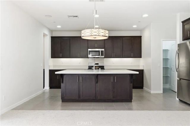 39659 Strada Gabrile, Lake Elsinore, CA 92532