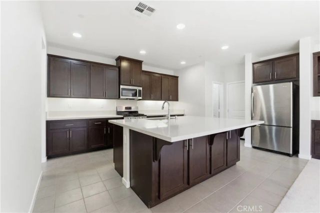 39659 Strada Gabrile, Lake Elsinore, CA 92532