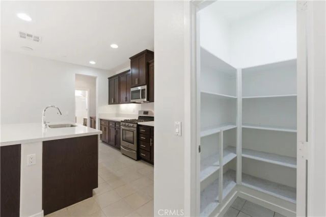 39659 Strada Gabrile, Lake Elsinore, CA 92532