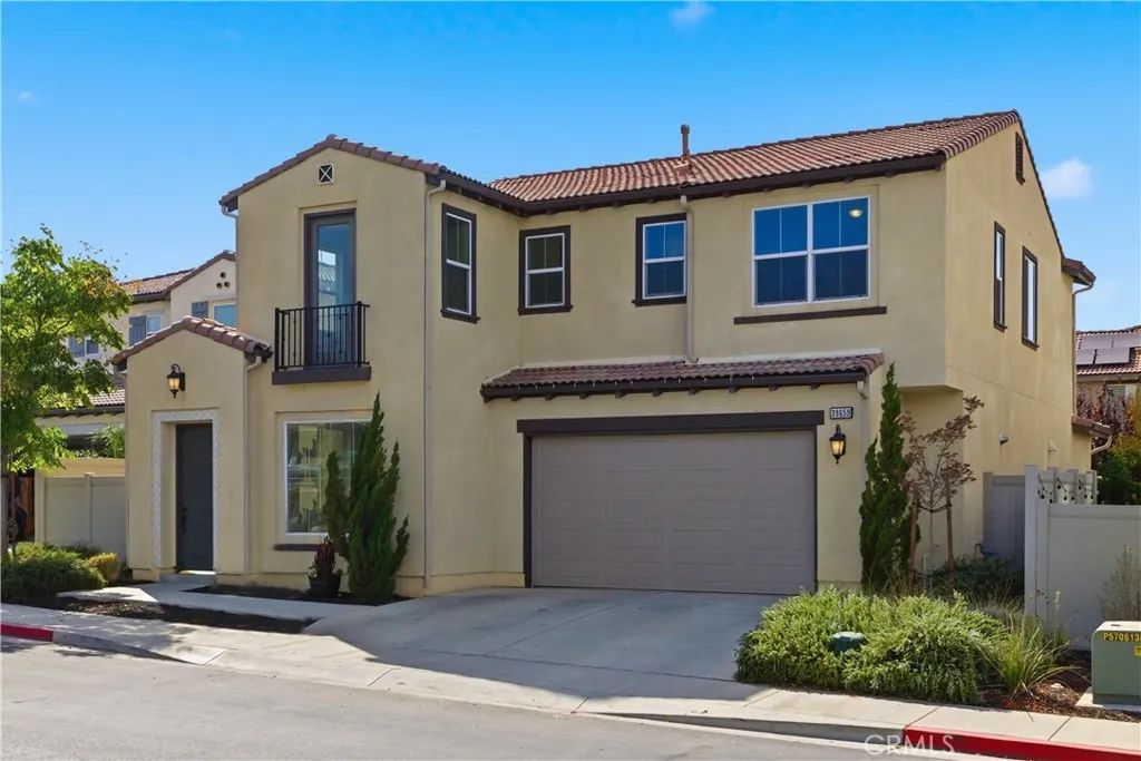 39659 Strada Gabrile, Lake Elsinore, CA 92532