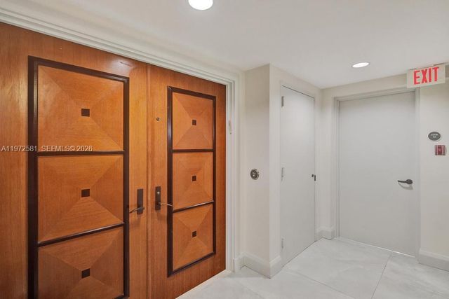 17555 Collins Ave 704, Sunny Isles Beach, FL 33160