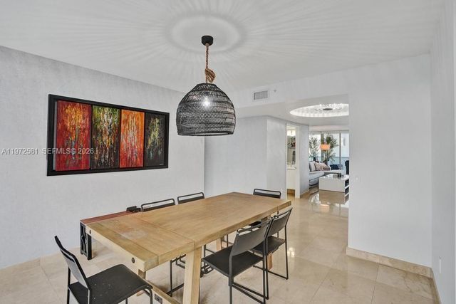 17555 Collins Ave 704, Sunny Isles Beach, FL 33160