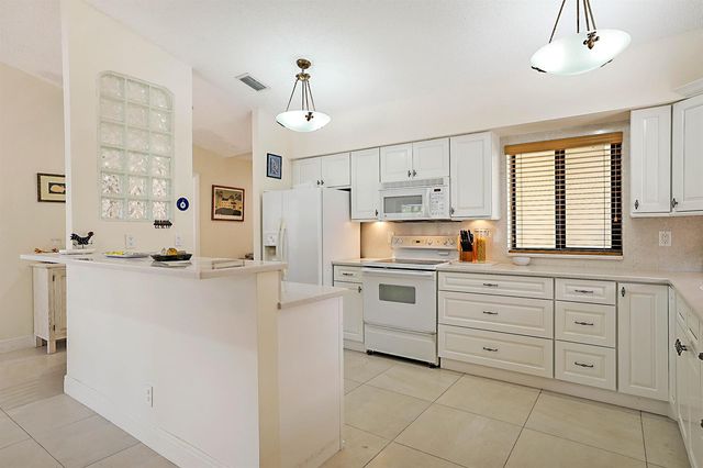 21612 CASA MONTE Court, Boca Raton, FL 33433