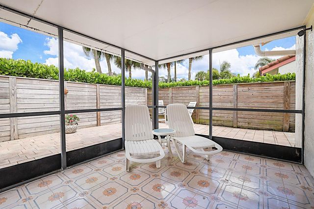 21612 CASA MONTE Court, Boca Raton, FL 33433