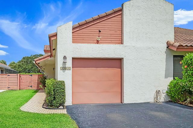 21612 CASA MONTE Court, Boca Raton, FL 33433