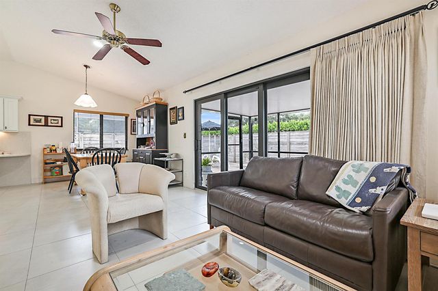 21612 CASA MONTE Court, Boca Raton, FL 33433