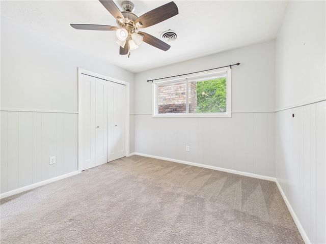 902 Briar Bend Court, Bryan, TX 77802
