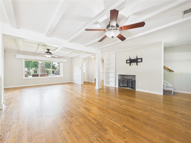 902 Briar Bend Court, Bryan, TX 77802
