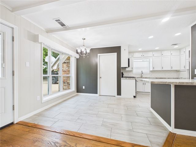 902 Briar Bend Court, Bryan, TX 77802