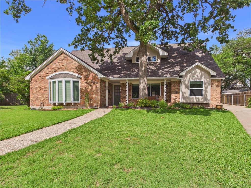 902 Briar Bend Court, Bryan, TX 77802 — photo 2