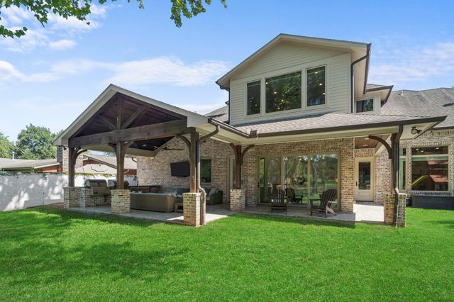 706 Oyster Creek Drive, Sugar Land, TX 77478