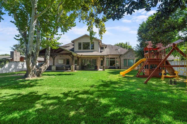 706 Oyster Creek Drive, Sugar Land, TX 77478