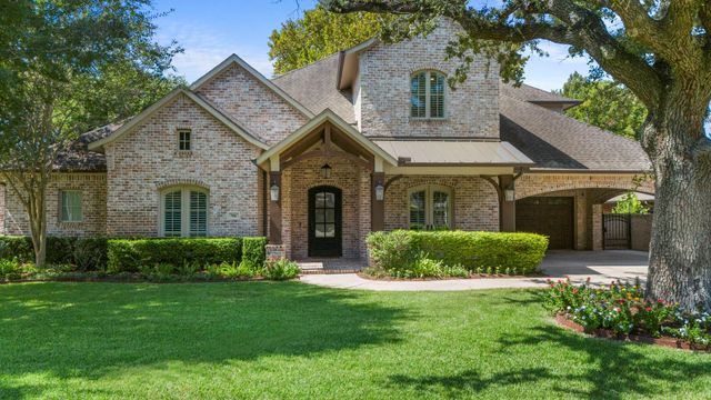 706 Oyster Creek Drive, Sugar Land, TX 77478