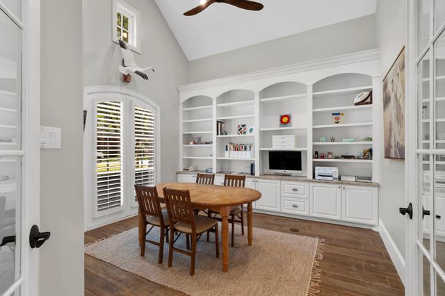706 Oyster Creek Drive, Sugar Land, TX 77478
