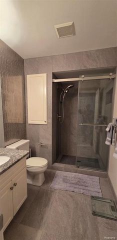 1004 Elmwood Drive, Brighton, MI 48116