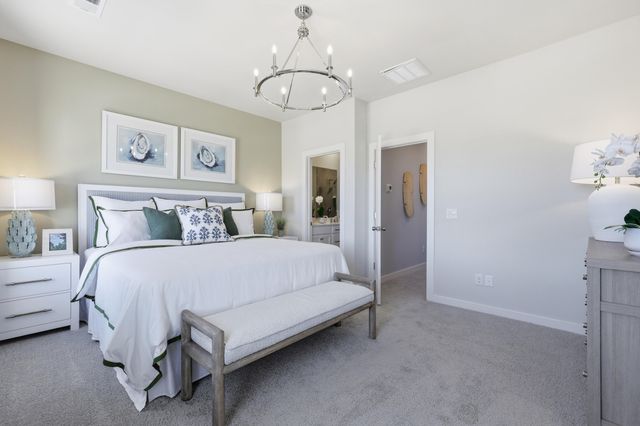 534 Heathwood Way, Summerville, SC 29486