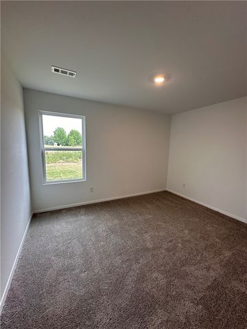 1728 Pittman Street, Gentry, AR 72734