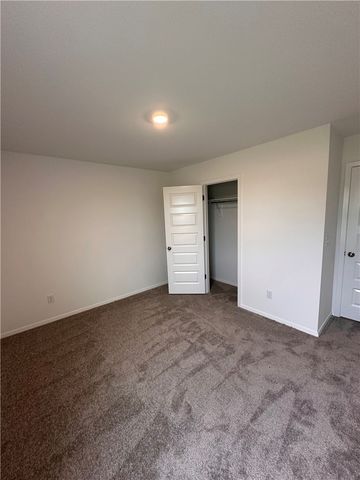 1728 Pittman Street, Gentry, AR 72734