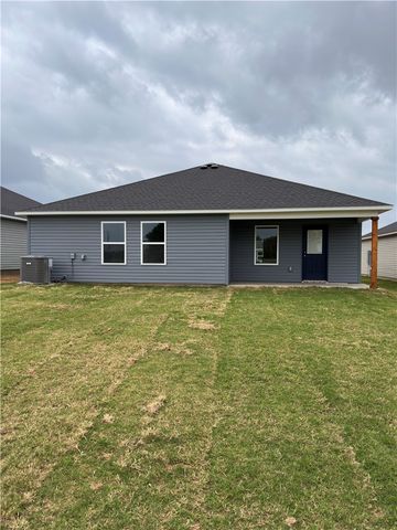 1728 Pittman Street, Gentry, AR 72734
