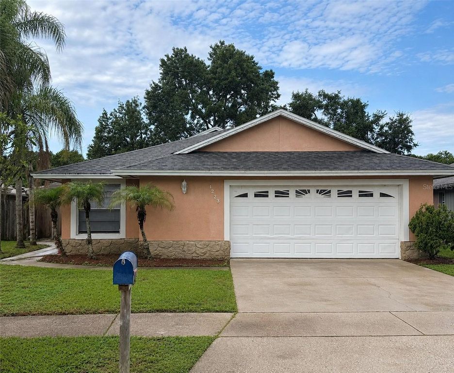 1223 LA MESA AVENUE, Winter Springs, FL 32708