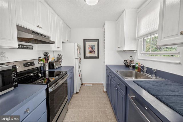 431 HEATHER RIDGE DR, Frederick, MD 21702