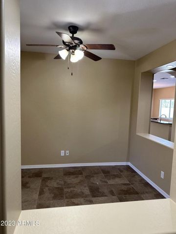 946 W Basswood Avenue, San Tan Valley, AZ 85140