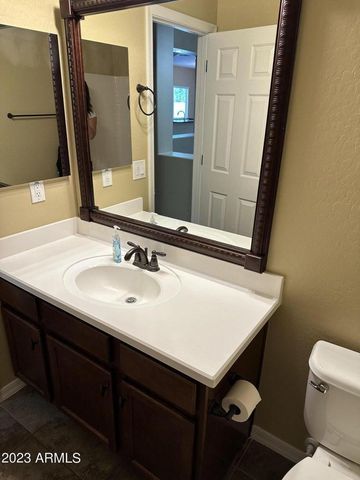 946 W Basswood Avenue, San Tan Valley, AZ 85140
