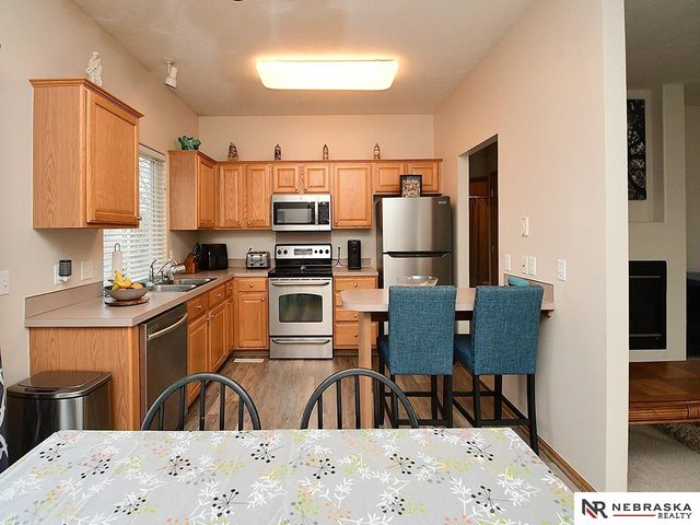 4562 S 189th Street, Omaha, NE 68135