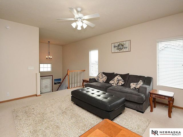 4562 S 189th Street, Omaha, NE 68135