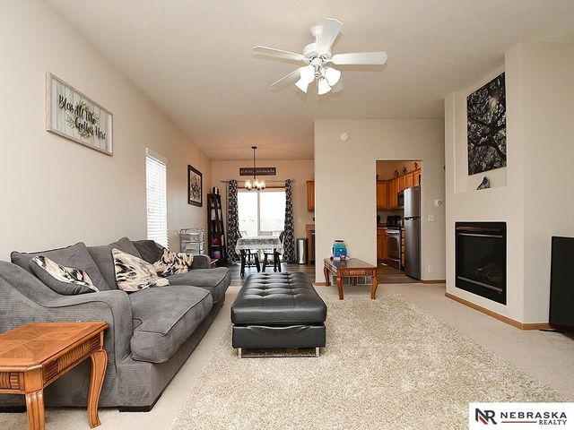 4562 S 189th Street, Omaha, NE 68135