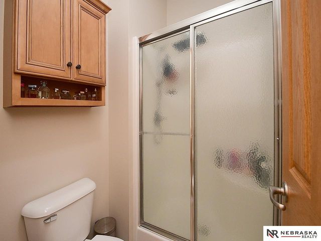 4562 S 189th Street, Omaha, NE 68135