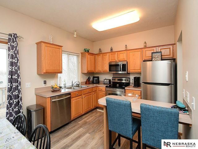 4562 S 189th Street, Omaha, NE 68135