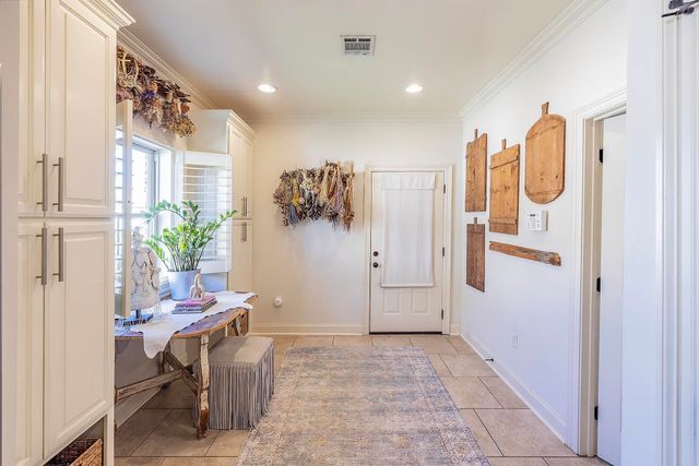 431 Shoal Drive, Houma, LA 70360