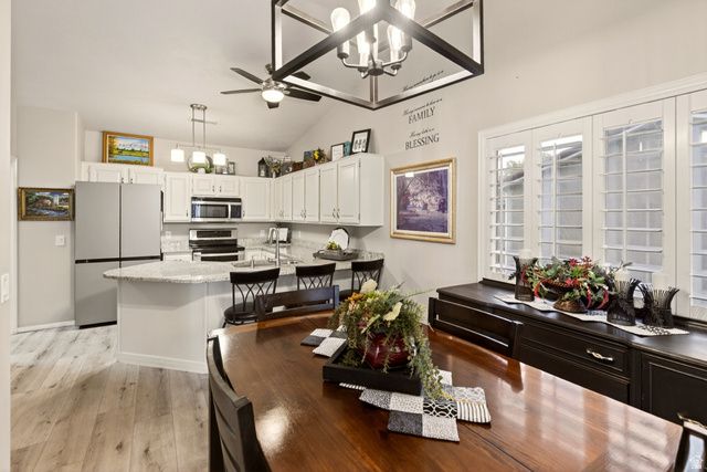 544 S FIESTA DR, Ivins, UT 84738