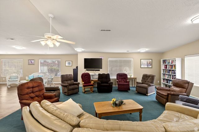 544 S FIESTA DR, Ivins, UT 84738