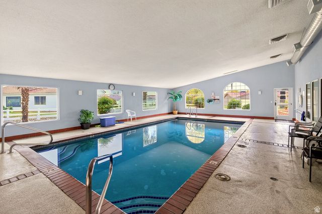 544 S FIESTA DR, Ivins, UT 84738