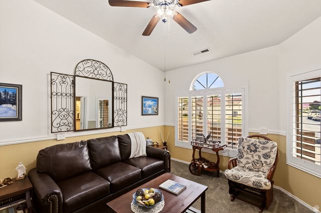 544 S FIESTA DR, Ivins, UT 84738