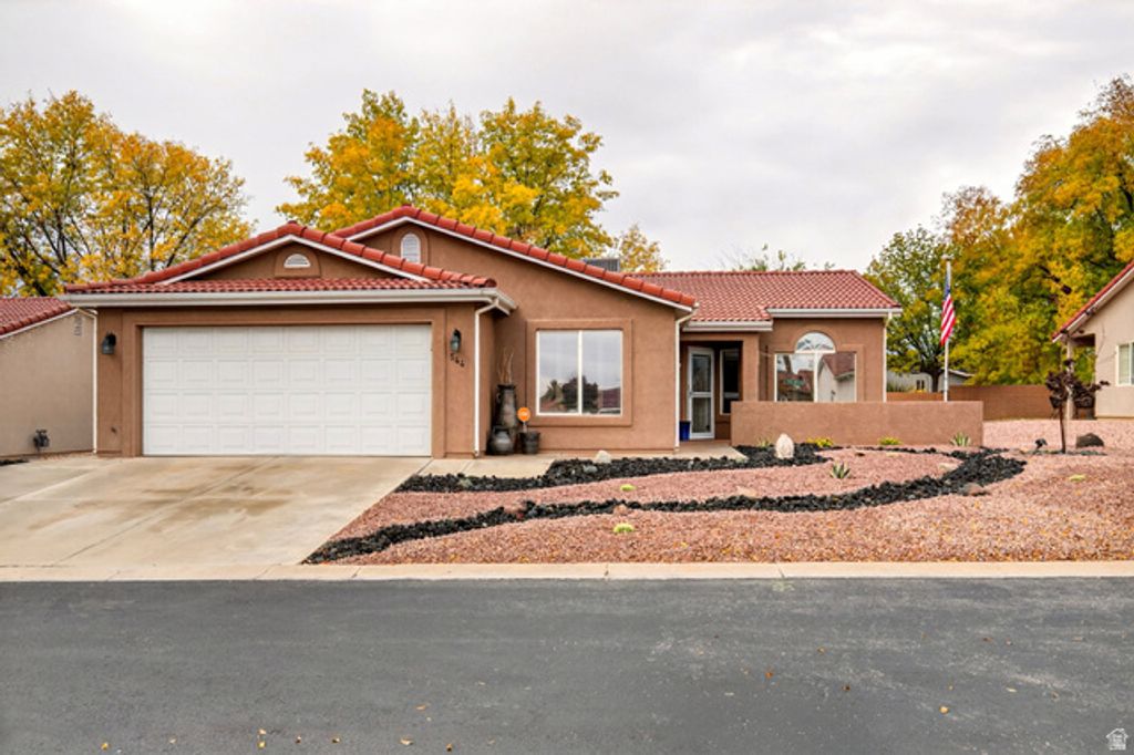 544 S FIESTA DR, Ivins, UT 84738