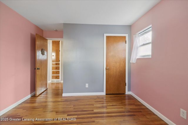 1226 N Hayford Avenue, Lansing, MI 48912