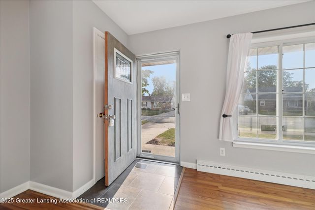 1226 N Hayford Avenue, Lansing, MI 48912