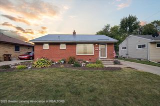 1226 N Hayford Avenue, Lansing, MI 48912