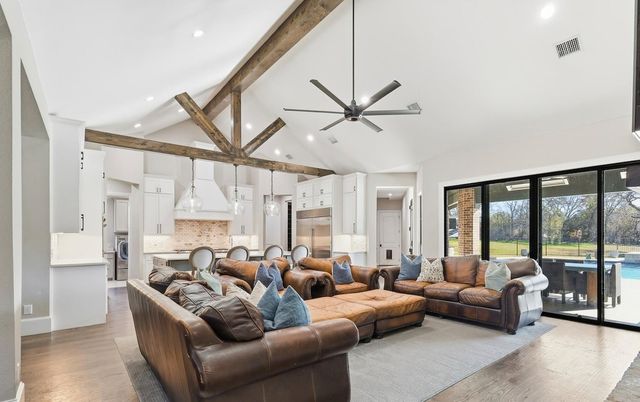 3911 Cedarcrest Court, Flower Mound, TX 75022