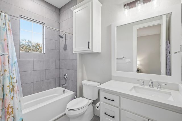 3911 Cedarcrest Court, Flower Mound, TX 75022