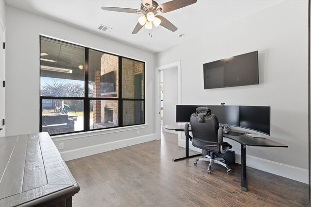 3911 Cedarcrest Court, Flower Mound, TX 75022