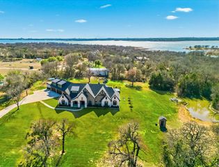 3911 Cedarcrest Court, Flower Mound, TX 75022